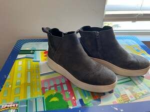 TOMS Women's Jamie Slip-On Suede High Top Sneaker